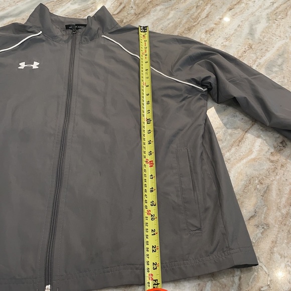 Boys XXL Under Armour Jacket - Picture 7 of 14